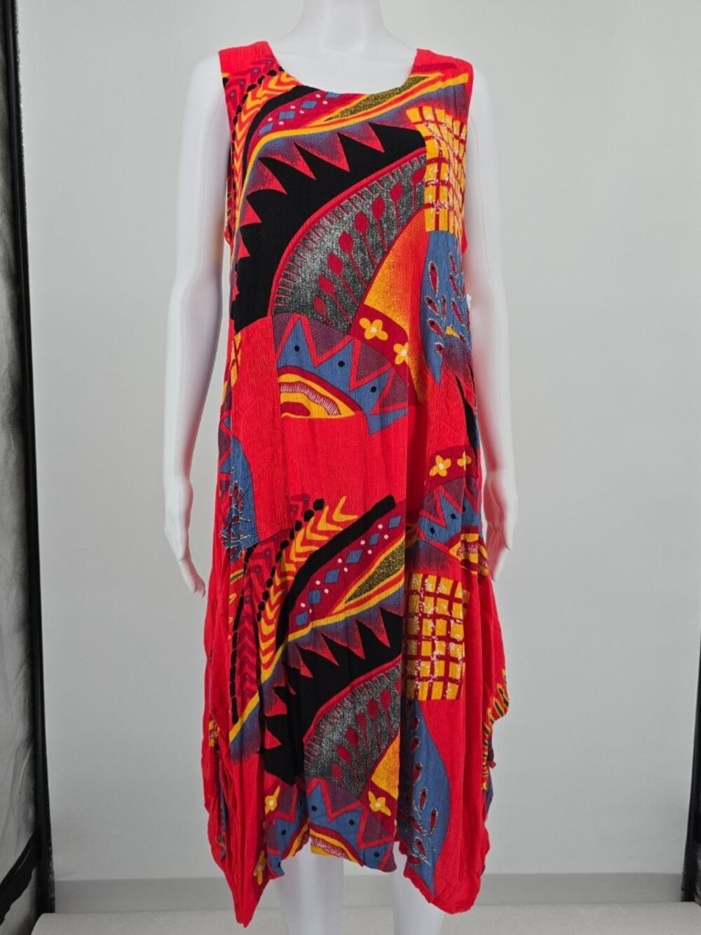 Vintage 1990s Mirror Image Crinkle Rayon Abstract Print Pocket Sundress (L)